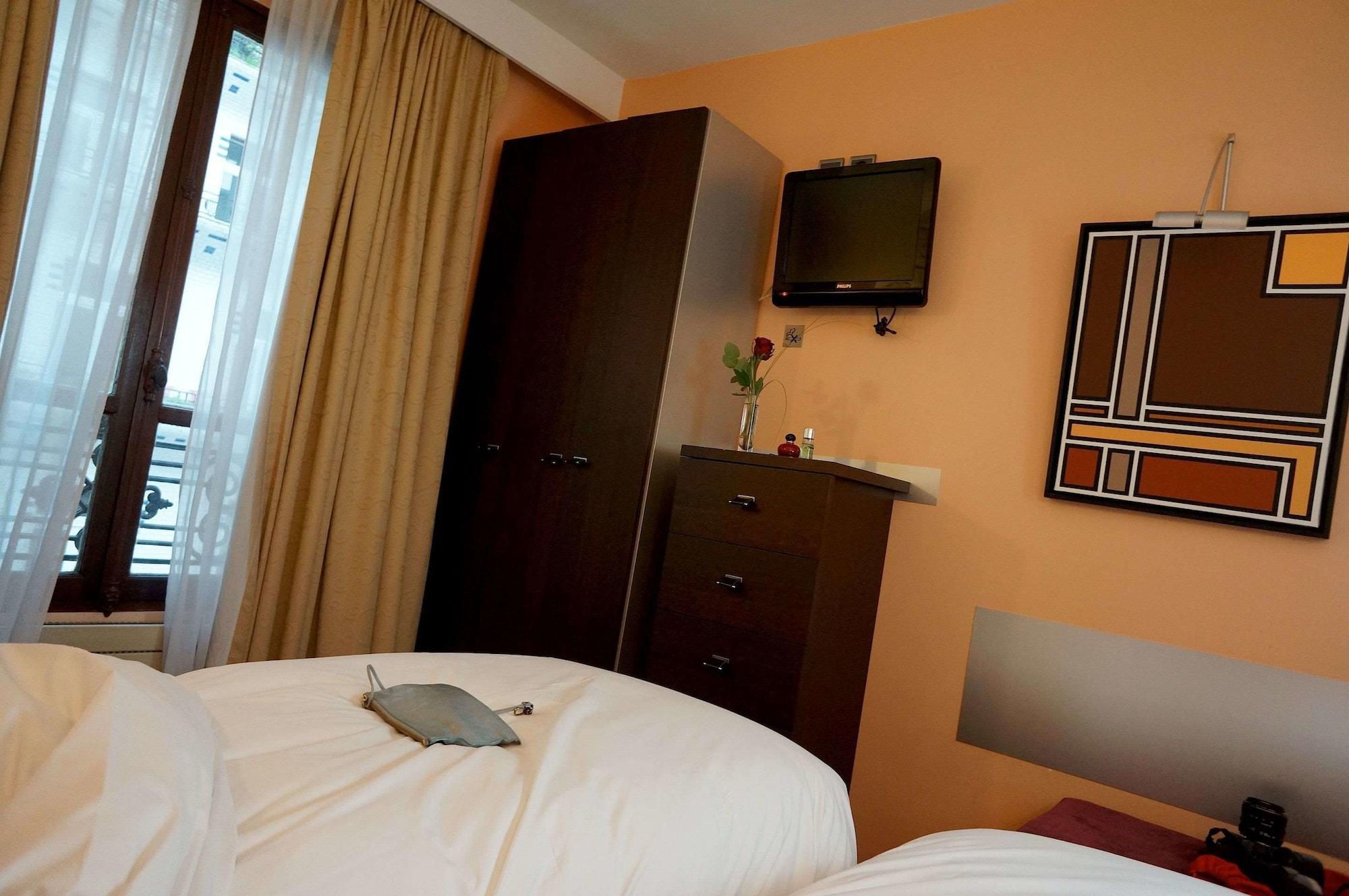 Hotel Danemark Paris Exterior photo