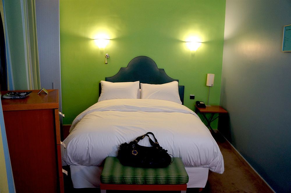Hotel Danemark Paris Exterior photo